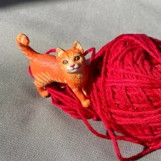 Figurka - Mourovatá kočka