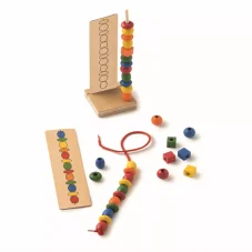Toys for life - Navlékání korálků podle předloh