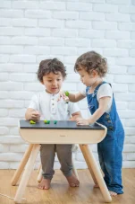 PlanToys Dětský stolek - černý