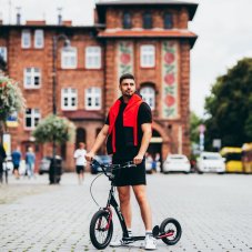 Koloběžka NILS Extreme WH10612 s pumpovanými koly 16/12"