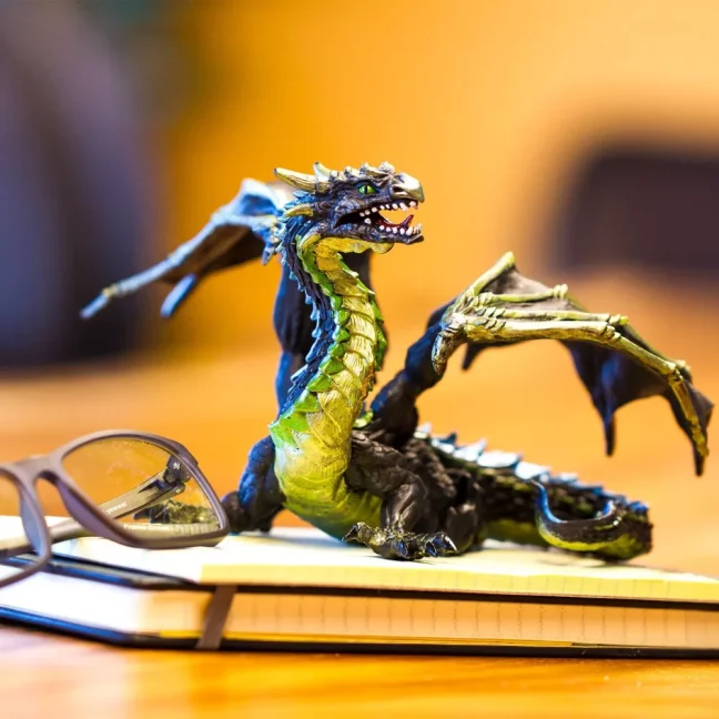 Safari Ltd. Figurka - Mlžný drak