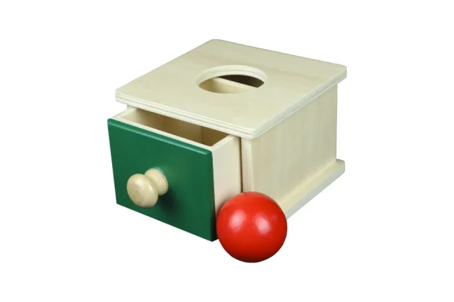 Box na vkládání míčku