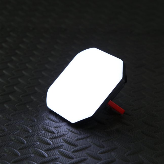 Kempingová LED svítilna NILS Camp NC0007 220 lm