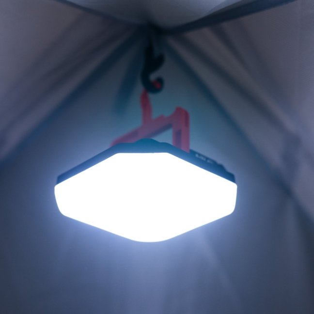Kempingová LED svítilna NILS Camp NC0007 220 lm