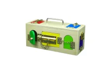 Velký box se zámky