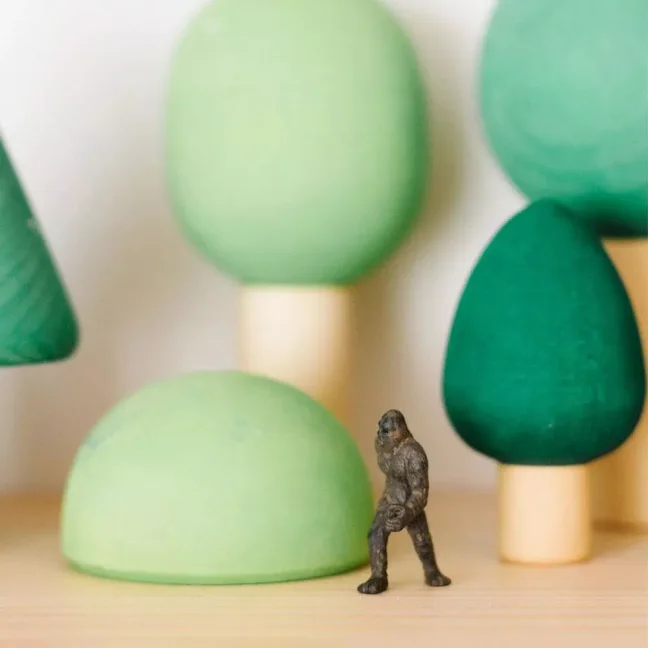 Safari Ltd. Bigfoot - Good Luck Minis