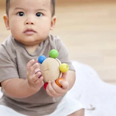 PlanToys Duhové chrastítko