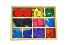 Dřevěné gramatické symboly s krabičkou