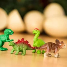 Set vajíček s dinosaury