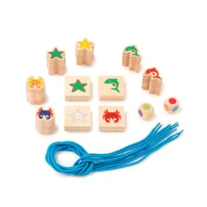 Toys for life - Navlékání mořských zvířátek podle předloh