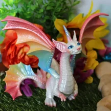 Safari Ltd. Figurka - Duhový dráček