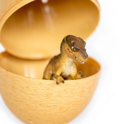 Figurka - T-Rex mládě s vejcem (s rozšířenou realitou)