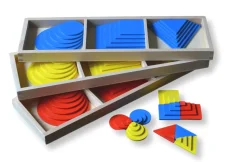 Moyo Montessori Vrstvené tvary