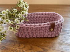 Háčkovaný košík - OVÁL 21 x 11 x 6,5 cm
