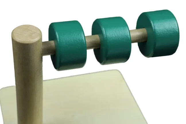 Kroužky na vodorovném kolíku