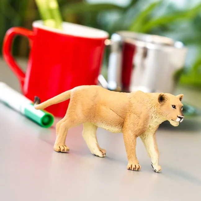 Safari Ltd. Figurka - Lvice